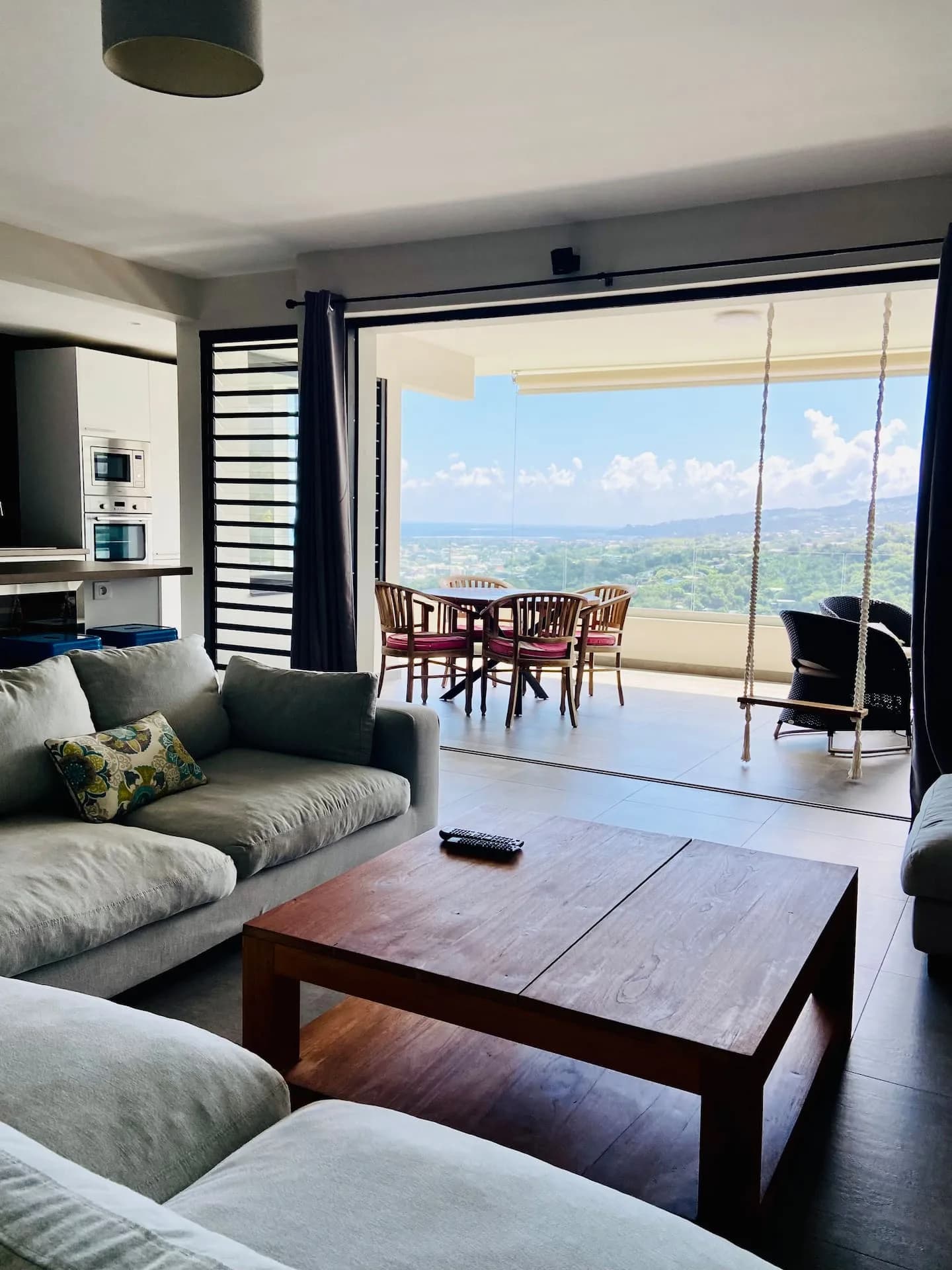 Meherio - Bel appartement vue mer à Tahiti