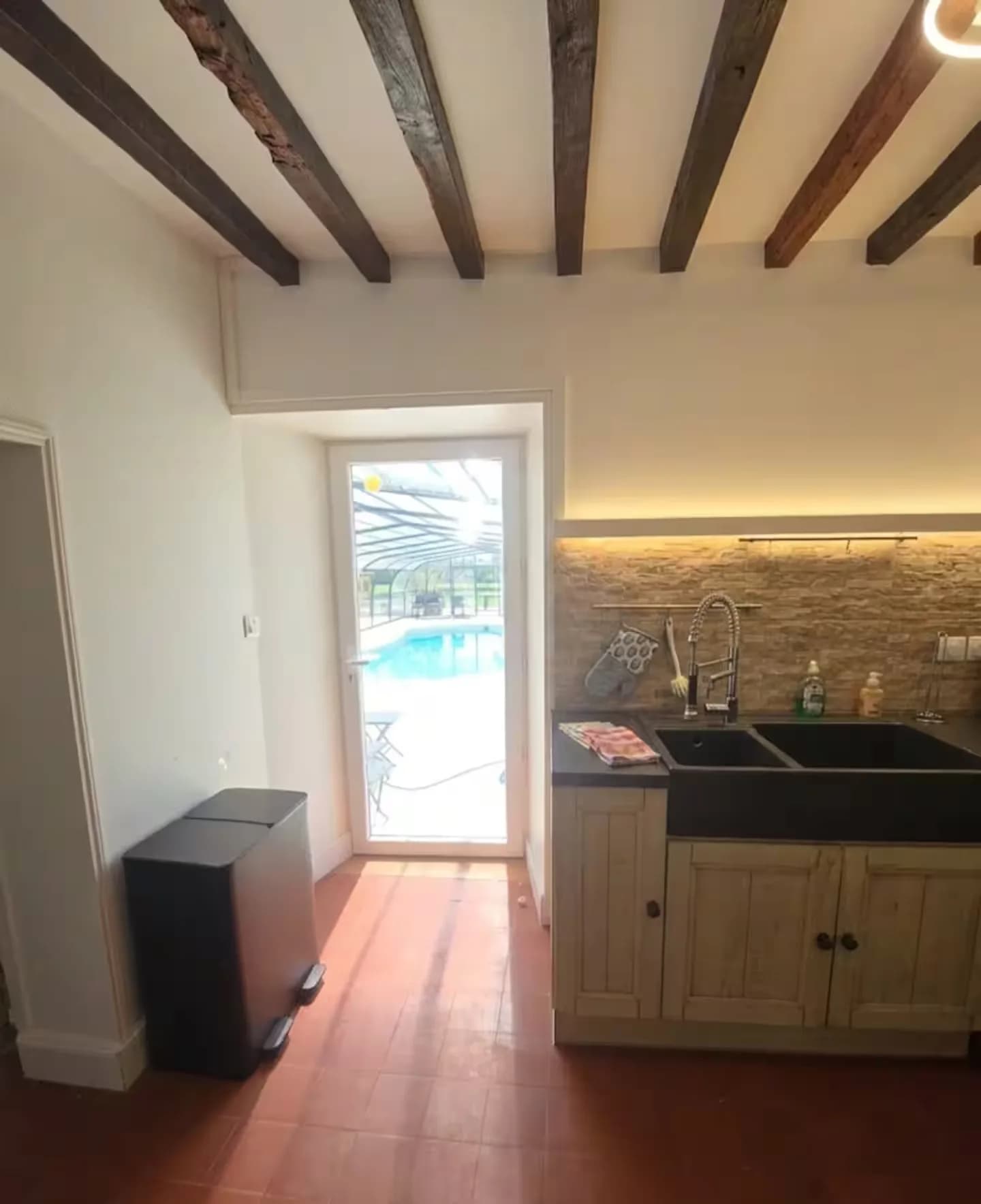Gîte 12 Pers, Grande Piscine Privative et Couverte - photo 4